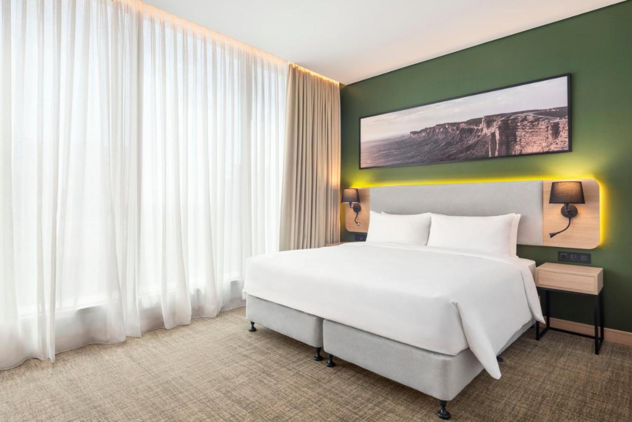 Radisson & Olaya 4*