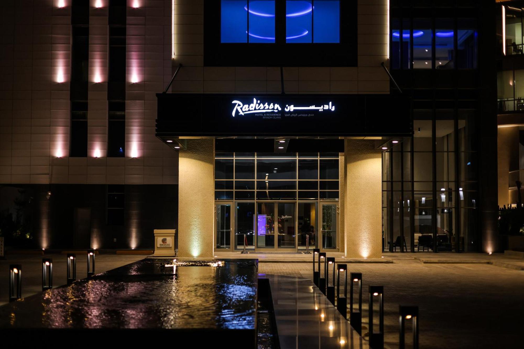 Radisson & Olaya 4*