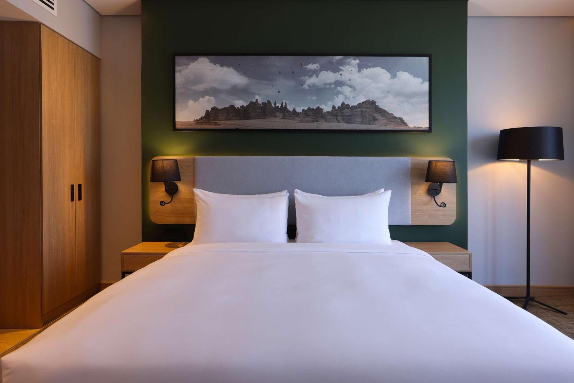 Radisson & Olaya 4* Riyad