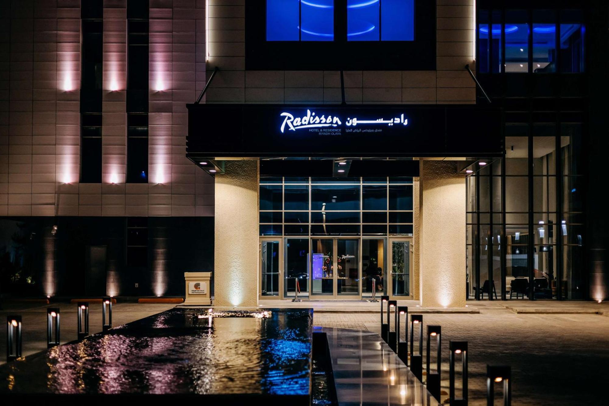 Radisson & Olaya 4*